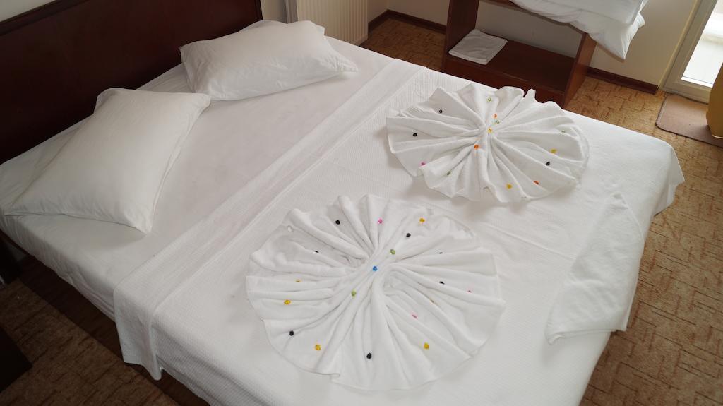 Ekin Hotel Kusadası Kültér fotó